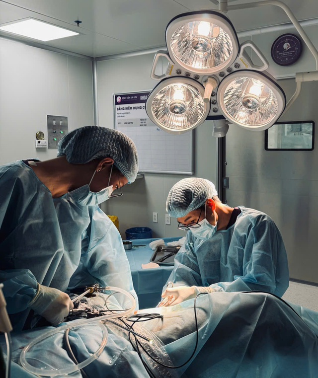 Thủ khoa bác sĩ nội trú hệ ngoại 7 năm về trước kể về quãng thời gian vô giá- Ảnh 6.