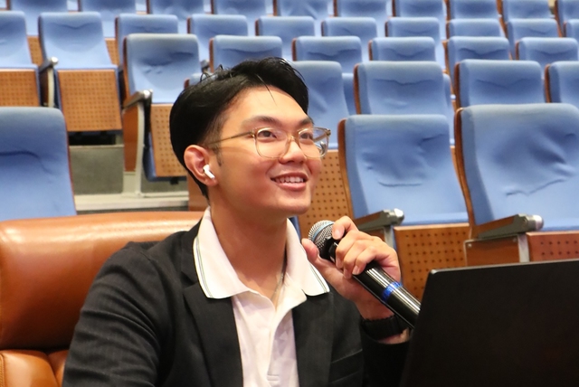 Chinh phục tiếng Anh cùng AI - Ảnh 1.