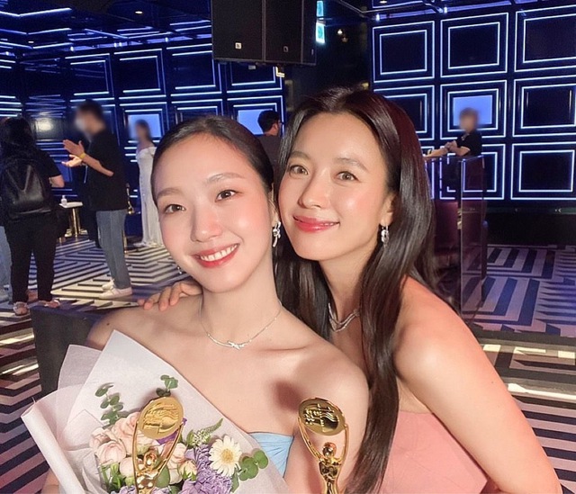 Điều ít ai biết về Kim Go Eun của You and everything else - Ảnh 3.