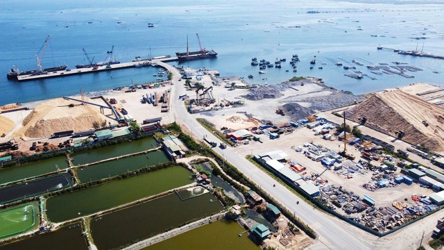 Vietnam’s Khanh Hoa approves 1st phase of $5.7mn aviation fuel storage project- Ảnh 1. Vietnam’s Khanh Hoa approves 1st phase of $5.7mn aviation fuel storage project- Ảnh 1.
