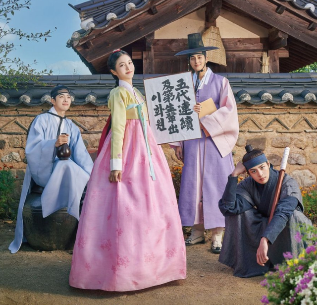 Trước khi là tri kỷ của Kim Da Mi, hành trình diễn xuất của Shin Ye Eun có gì? - Ảnh 2.