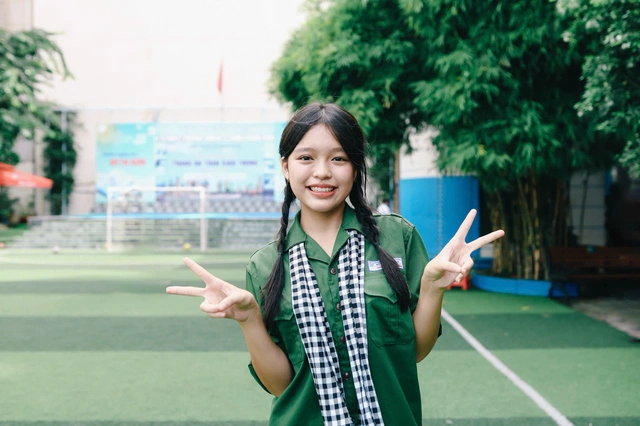 Teen Trường THPT Bùi Thị Xuân mê mẩn ‘mini show’ âm nhạc giờ ra chơi - Ảnh 19.