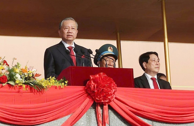 Party chief calls for solidarity, joint efforts and consensus to turn aspirations into reality- Ảnh 1. Party chief calls for solidarity, joint efforts and consensus to turn aspirations into reality- Ảnh 1.