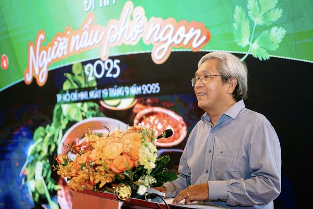 Best pho chefs to join Vietnam Phở Festival in Singapore 
- Ảnh 5.