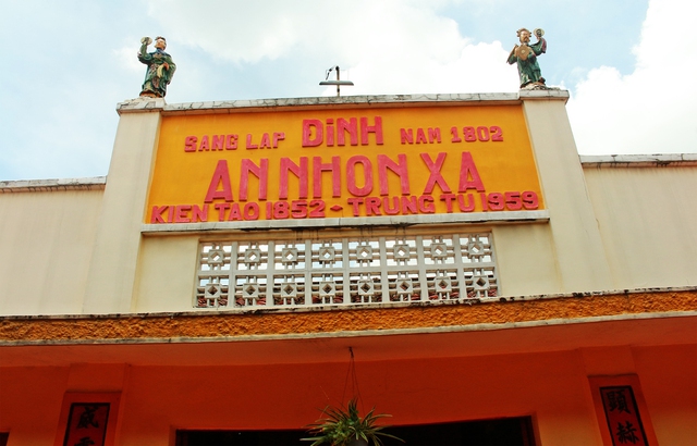 Đến phường An Nhơn ghé thăm mái đình 223 tuổi - Ảnh 2.