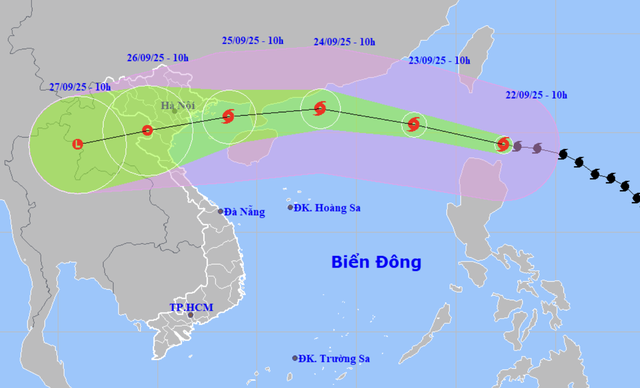 Vietnam orders maximum readiness as super typhoon Ragasa nears - Ảnh 1.
