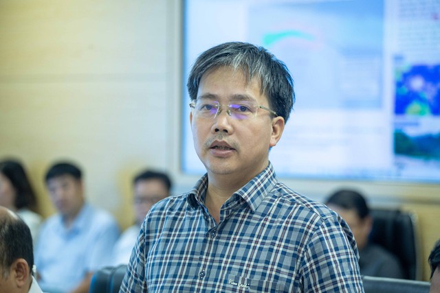 Super typhoon Ragasa enters East Vietnam Sea, forecast to impact northern provinces - Ảnh 3.