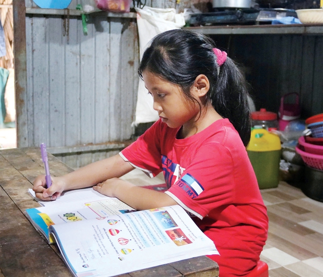 Những bạn nhỏ sống trong gian khó - Ảnh 5.