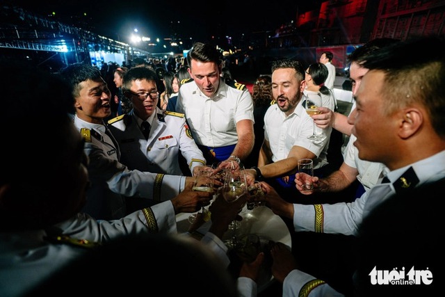 UK summer festival takes place in Ho Chi Minh City - Ảnh 1.