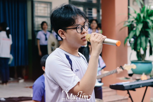 Teen Trường THPT Nguyễn Hữu Huân tổ chức mini show giờ ra chơi- Ảnh 7.