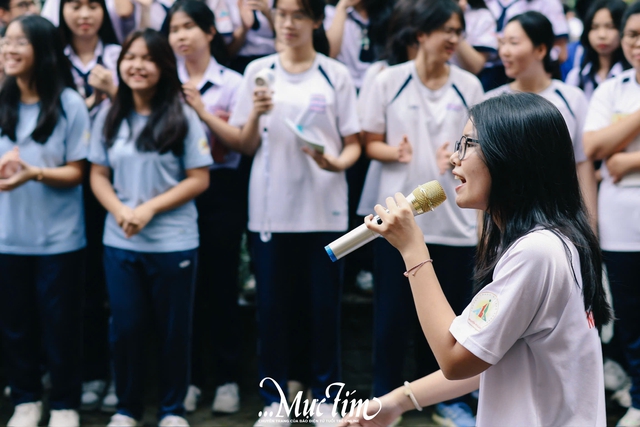 Teen Trường THPT Nguyễn Hữu Huân tổ chức mini show giờ ra chơi- Ảnh 14.