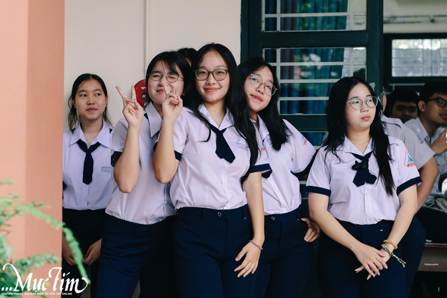 Teen Trường THPT Nguyễn Hữu Huân tổ chức mini show giờ ra chơi- Ảnh 19.