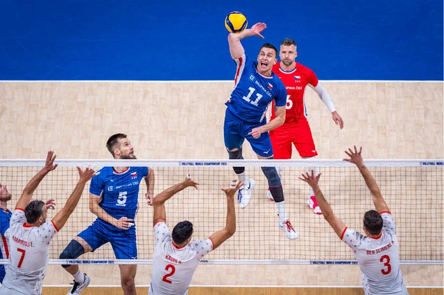 Trực tiếp tứ kết Giải bóng chuyền nam vô địch thế giới: CH Czech - Iran- Ảnh 1.