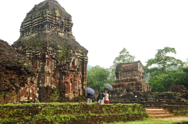 Vietnam’s My Son Sanctuary faces mandatory ticket price equalization for local and foreign visitors following audit - Ảnh 3. Vietnam’s My Son Sanctuary faces mandatory ticket price equalization for local and foreign visitors following audit - Ảnh 2.