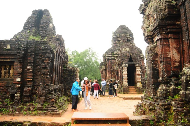 Vietnam’s My Son Sanctuary faces mandatory ticket price equalization for local and foreign visitors following audit - Ảnh 1. Vietnam’s My Son Sanctuary faces mandatory ticket price equalization for local and foreign visitors following audit - Ảnh 1.