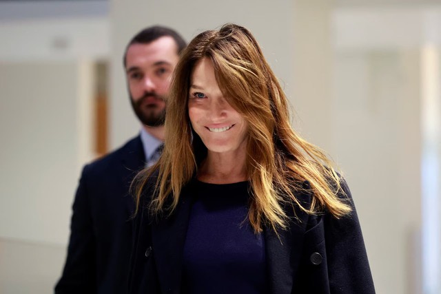 Former French President Sarkozy handed 5-year jail term in stunning downfall- Ảnh 6.