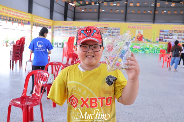 Trung thu mơ ước 2025: Thêm yêu thương cho trẻ em Tây Ninh- Ảnh 12.