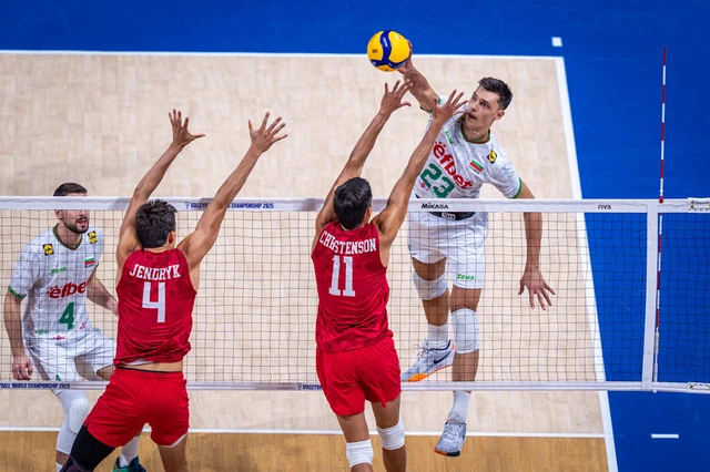 Trực tiếp bán kết Giải bóng chuyền nam vô địch thế giới: CH Czech - Bulgaria - Ảnh 1.