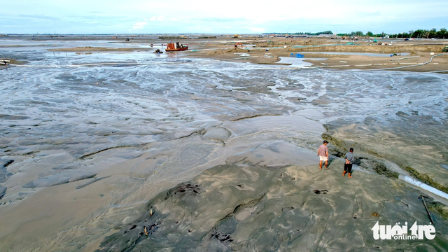 Drone photos of Can Gio sea reclamation urban area project in Ho Chi Minh City nearly 6 months after groundbreaking - Ảnh 6.