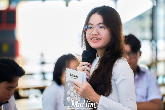Teen Trường THPT Nguyễn Tất Thành ăn sáng cùng ban giám hiệu - Ảnh 6.