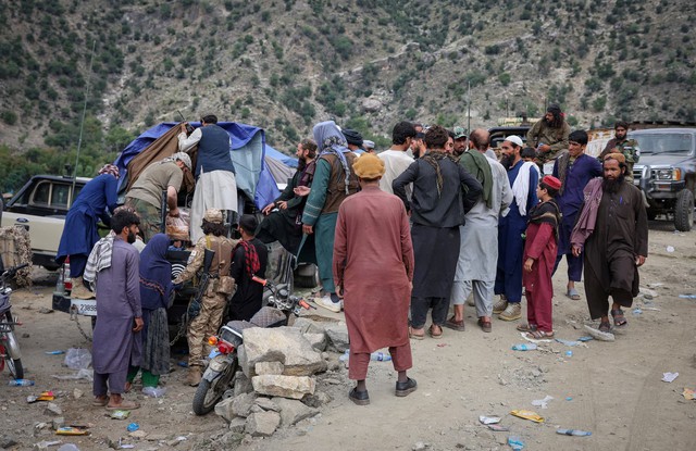 New quake shakes devastated Afghan region as death toll exceeds 1,400- Ảnh 7. New quake shakes devastated Afghan region as death toll exceeds 1,400- Ảnh 7.