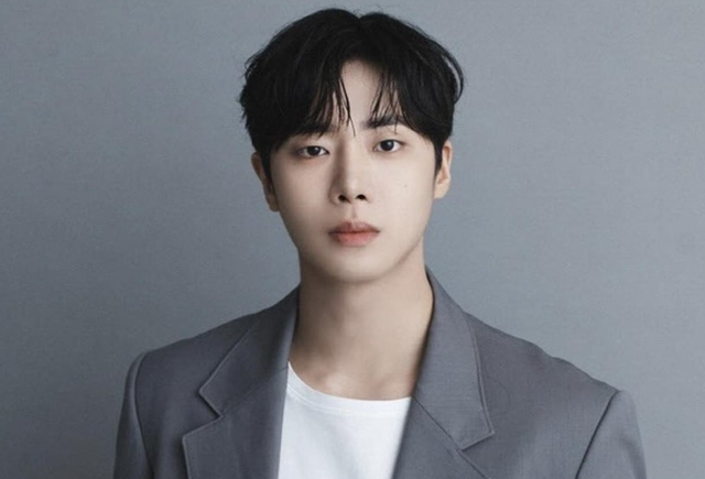 Choi Woo Sik và Jung So Min thành đôi trong phim mới- Ảnh 4.