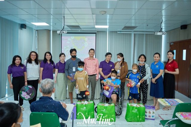 Trung thu mơ ước 2025: san sẻ yêu thương cùng bệnh nhi Bệnh viện Nhi đồng TP.HCM - Ảnh 3.