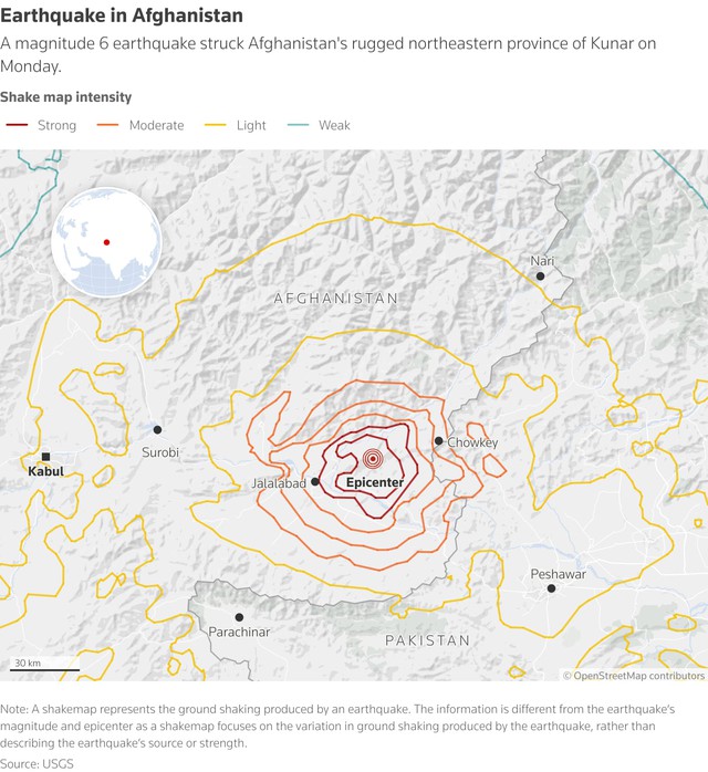 Afghanistan earthquake death toll tops 2,200, survivors face aid crunch- Ảnh 2. Afghanistan earthquake death toll tops 2,200, survivors face aid crunch- Ảnh 2.