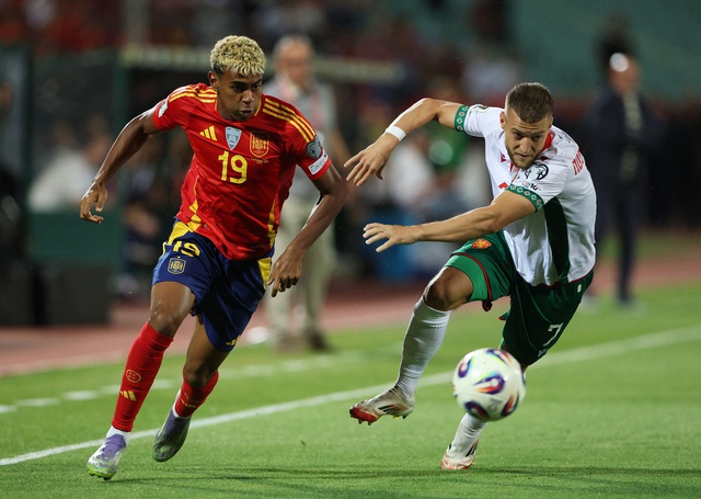 Kết quả vòng loại World Cup châu Âu: Tây Ban Nha thắng đậm Bulgaria - Ảnh 1.