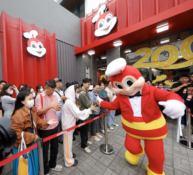Haidilao restaurant operator, Jollibee fast food chain thrive in Vietnam- Ảnh 1. Haidilao restaurant operator, Jollibee fast food chain thrive in Vietnam- Ảnh 1.