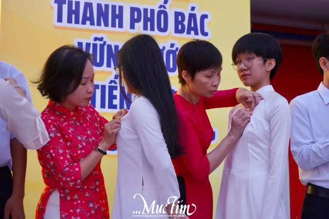 Teen Trường Trung học Thực hành Sài Gòn sẵn sàng cho năm học mới rực rỡ - Ảnh 4.