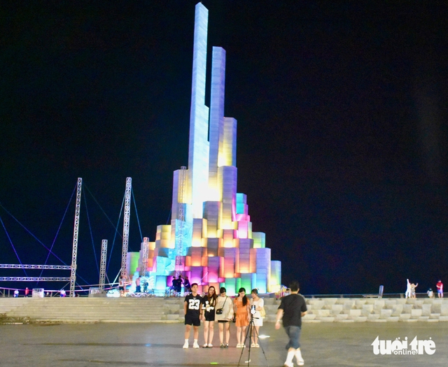 Vietnam’s Dak Lak authorities to assess repairs after lighting system failure at popular tower- Ảnh 2.