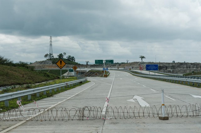 Indonesia's delayed new capital risks 'white elephant' status- Ảnh 2.