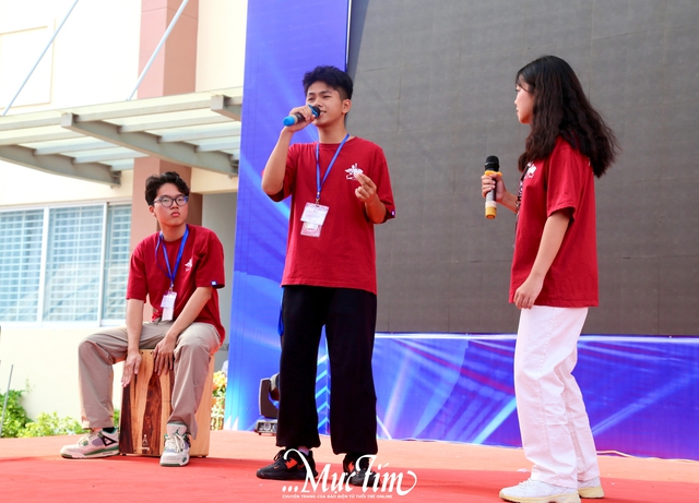 Trại sinh bùng nổ cùng văn nghệ và thể thao tại Hội trại truyền thống 9-1 cụm 9- Ảnh 1.