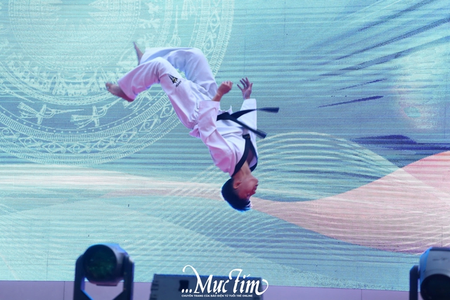 ‘Đặc sản’ cụm trại 3 Hội trại truyền thống 9-1: văn nghệ dàn dựng công phu, mãn nhãn - Ảnh 3.