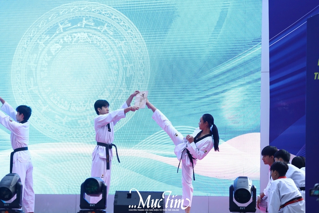 ‘Đặc sản’ cụm trại 3 Hội trại truyền thống 9-1: văn nghệ dàn dựng công phu, mãn nhãn - Ảnh 6.