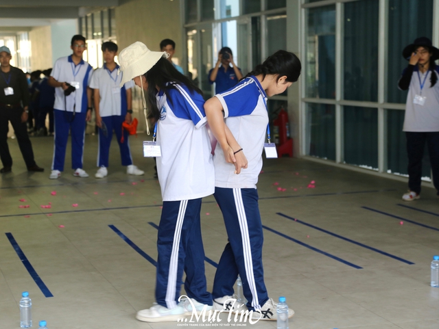 Trại sinh bùng nổ cùng văn nghệ và thể thao tại Hội trại truyền thống 9-1 cụm 9- Ảnh 5.