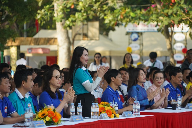 Vô vàn cảm xúc trong lần đầu tham dự Hội trại truyền thống 9-1 của trại sinh cụm 11 - Ảnh 6.