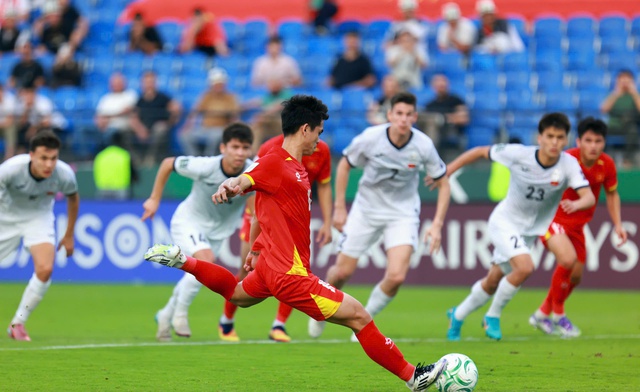 Vietnam U23 edge Kyrgyzstan to stay perfect at AFC U23 Asian Cup - Ảnh 2.