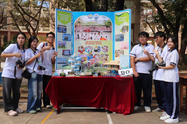 Vô vàn cảm xúc trong lần đầu tham dự Hội trại truyền thống 9-1 của trại sinh cụm 11 - Ảnh 14.