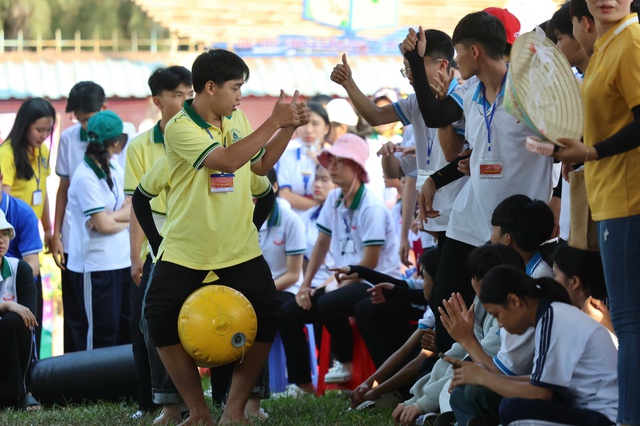 Vô vàn cảm xúc trong lần đầu tham dự Hội trại truyền thống 9-1 của trại sinh cụm 11 - Ảnh 13.