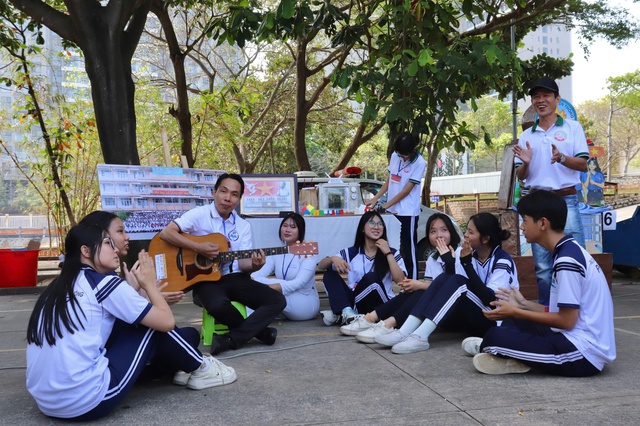 Vô vàn cảm xúc trong lần đầu tham dự Hội trại truyền thống 9-1 của trại sinh cụm 11 - Ảnh 5.