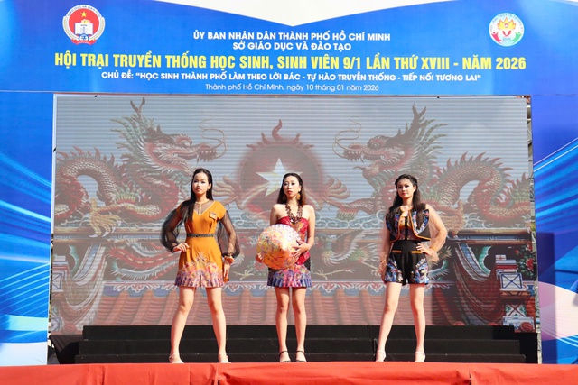 Vô vàn cảm xúc trong lần đầu tham dự Hội trại truyền thống 9-1 của trại sinh cụm 11 - Ảnh 8.