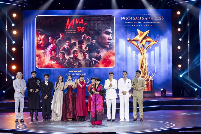 Phim Mưa đỏ đại thắng, Hạ Anh bất ngờ lập hat-trick tại Giải thưởng Ngôi sao xanh- Ảnh 1.