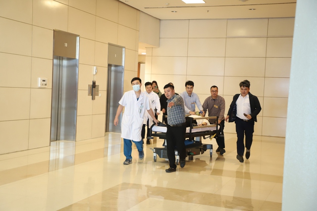 Vietnam hosts emergency medical response drill ahead of 14th National Party Congress - Ảnh 2.
