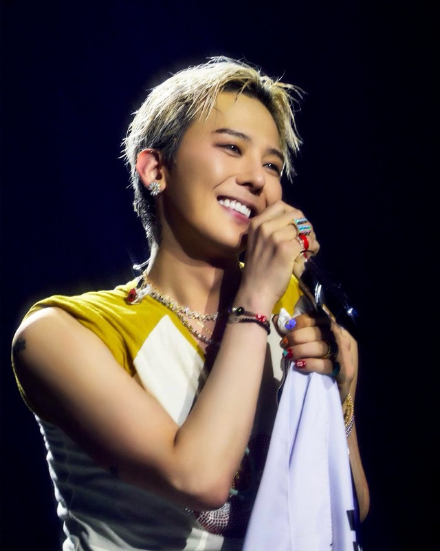 G-Dragon lần đầu tổ chức fan meeting sau 20 năm ra mắt - Ảnh 2.
