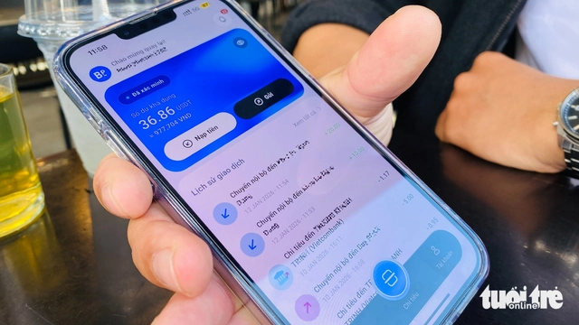 Foreign visitor demand drives pilot for digital asset conversions in Da Nang- Ảnh 2.