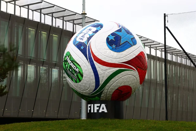 Soccer FIFA receives record 500 million ticket requests for 2026 World Cup- Ảnh 1.