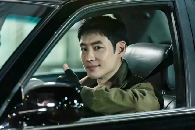 Lee Je Hoon có trở lại Taxi driver 4 sau thành tích ấn tượng của mùa 3?- Ảnh 1.