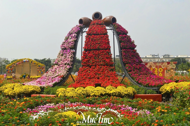 Tọa độ chụp ảnh Tết xinh lung linh tại khu đô thị Vạn Phúc- Ảnh 4.